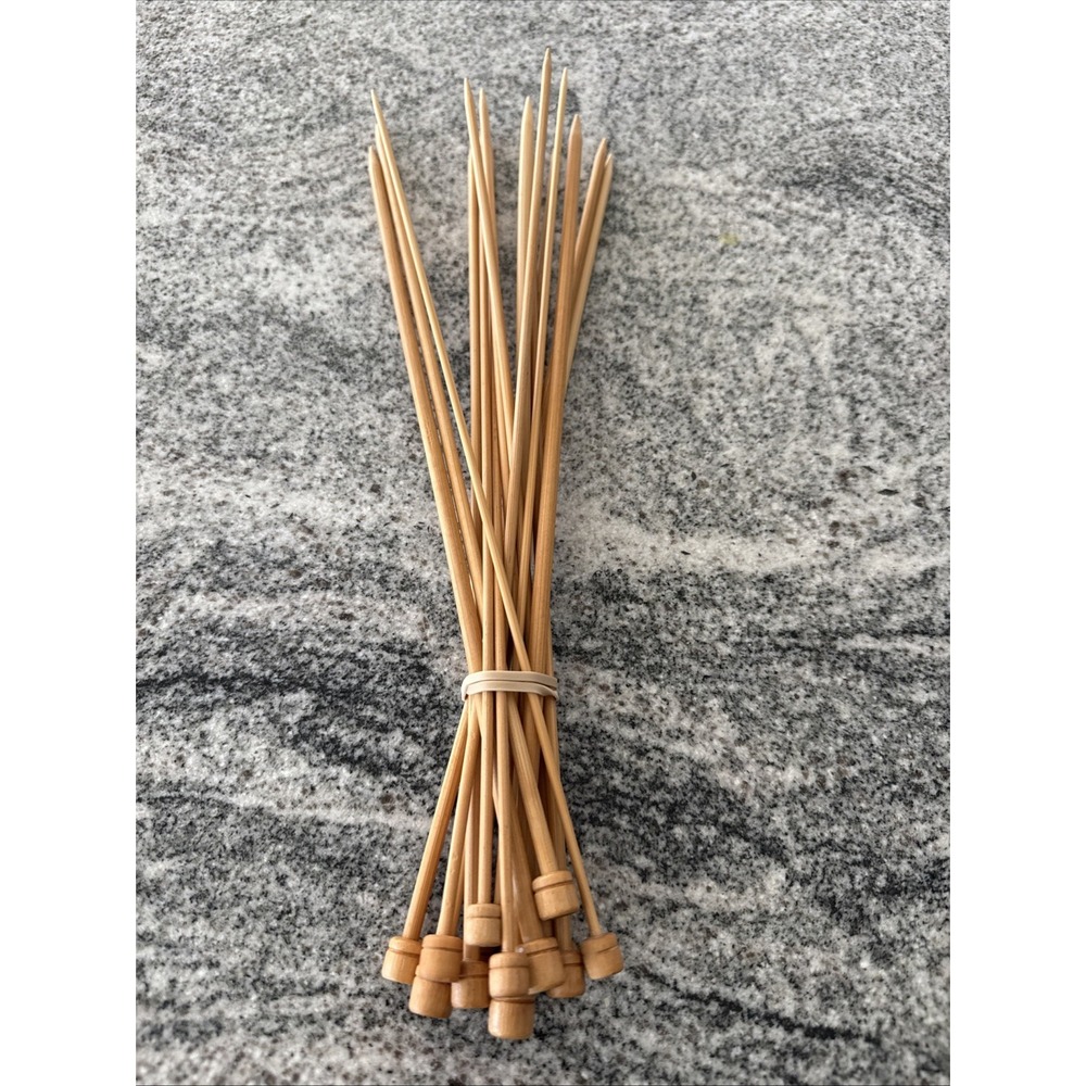 Lot Of 16‎ Knitting Needles Bamboo